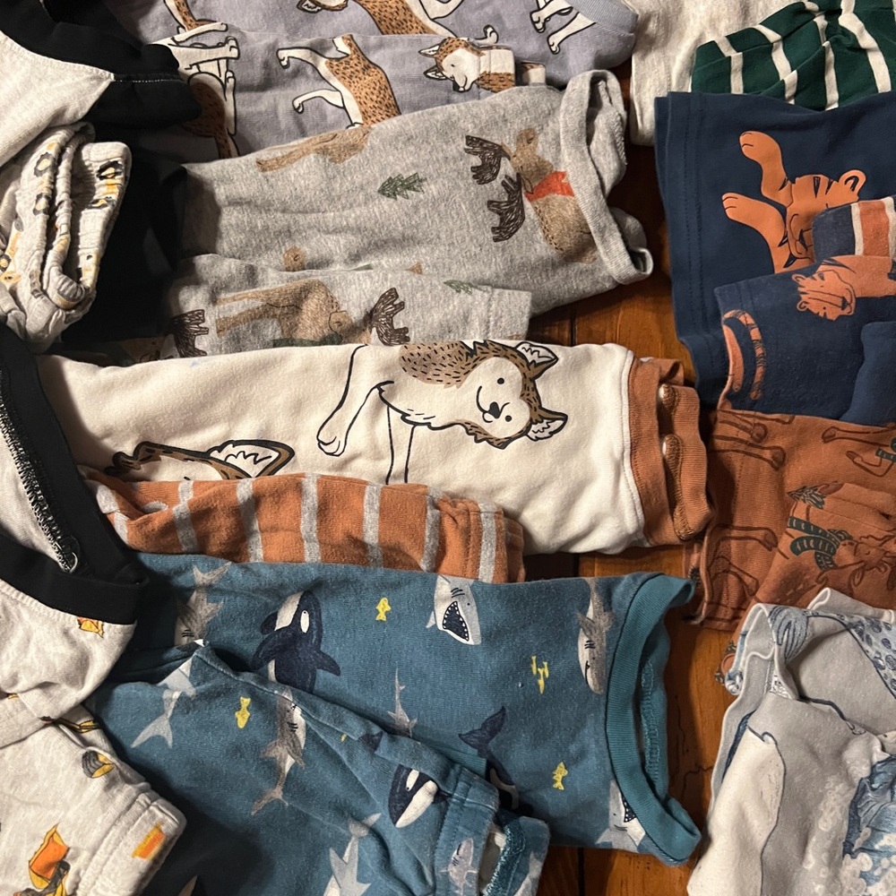 2T long sleeve pajamas lot bundle unisex or boys 13 pairs - Picture 3 of 6